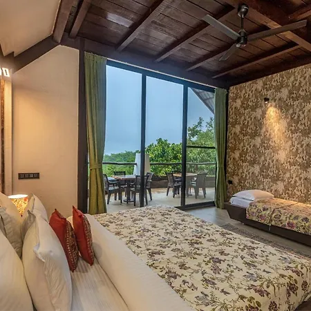 Saffronstays Aranya Vilas & Raanwaara Cottage Ambavna Exterior photo