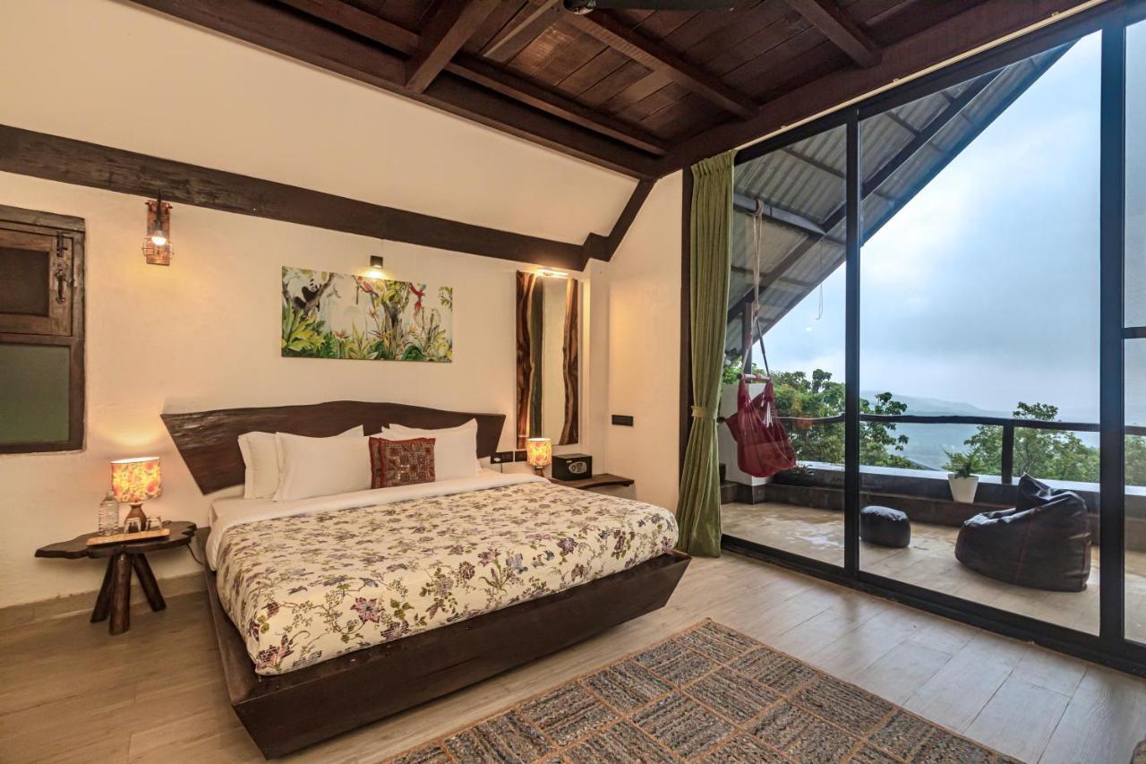 Villa Saffronstays Aranya & Raanwaara *