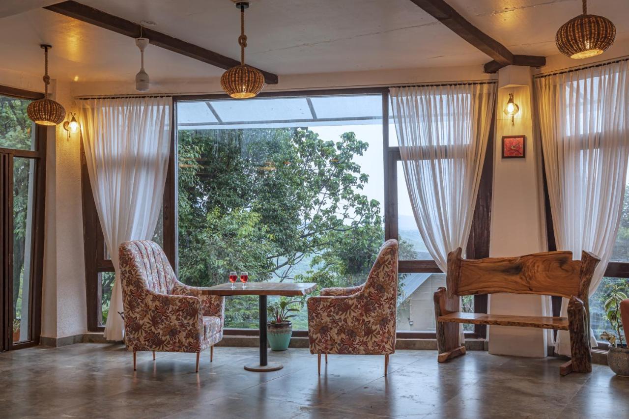 Saffronstays Aranya & Raanwaara * Ambavna