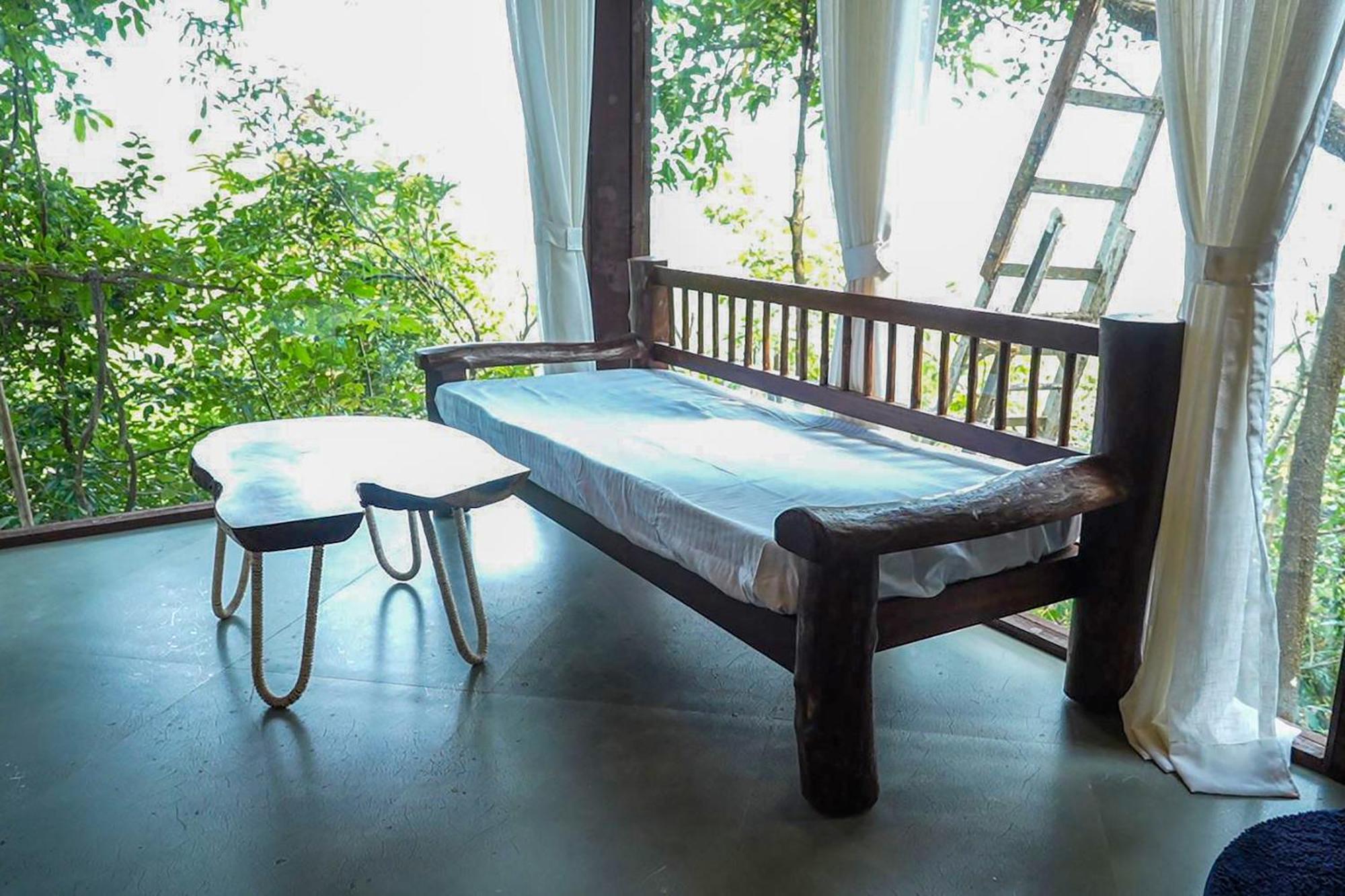 Saffronstays Aranya & Raanwaara Villa Ambavna