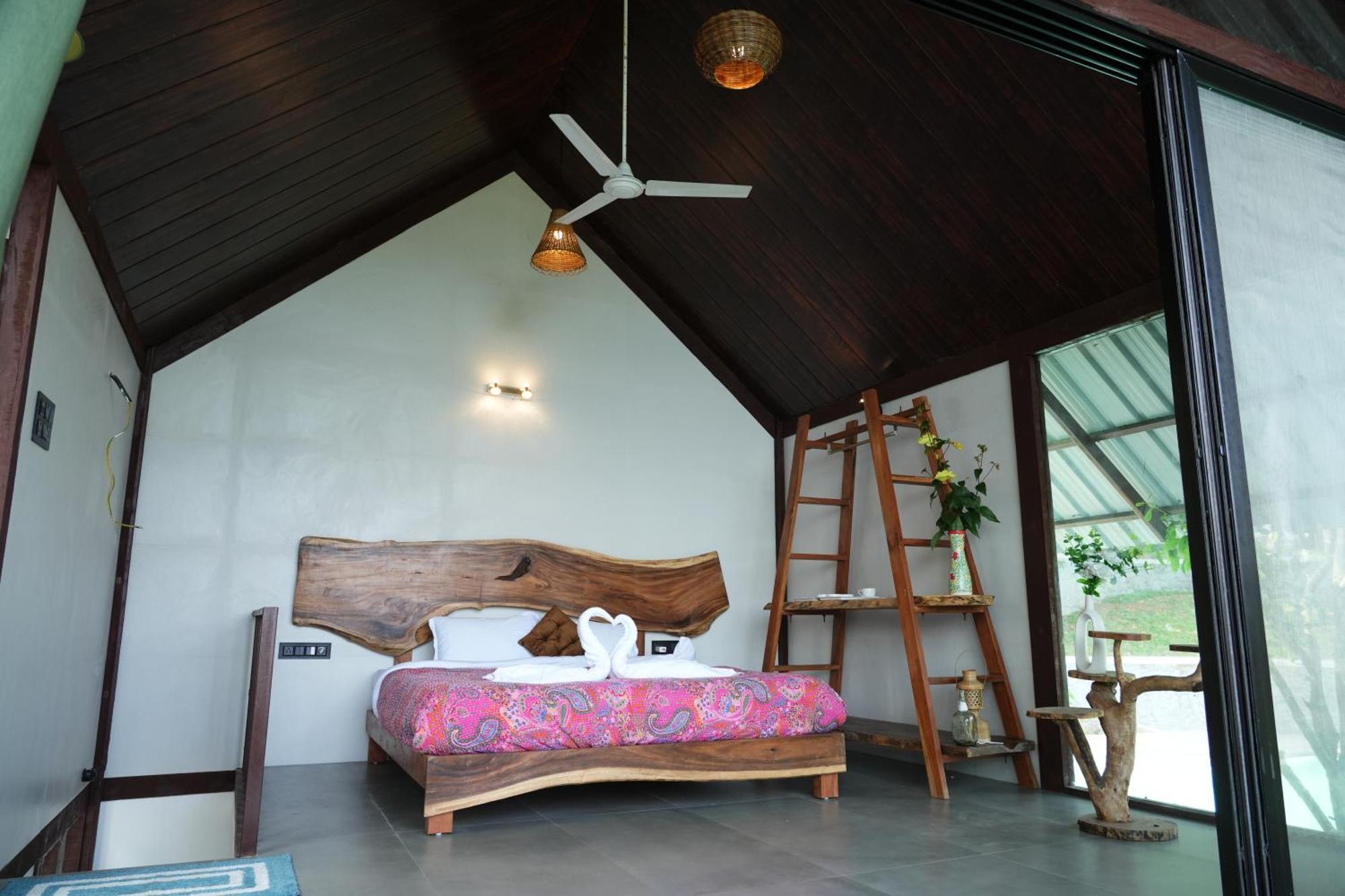 Saffronstays Aranya & Raanwaara Villa
